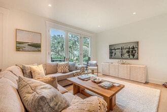 8 Heath Dr, Unit SI ID1495735P in Hilton Head Island, SC - Building Photo - Building Photo