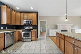 407 Pennsylvania Ave in Norfolk, VA - Building Photo - Building Photo