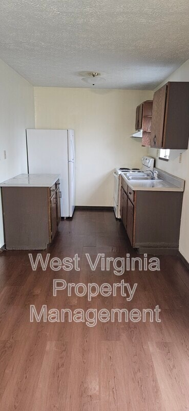 property at 12 Lair of II