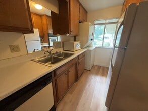 605 Radcliffe Dr in Davis, CA - Building Photo - Building Photo