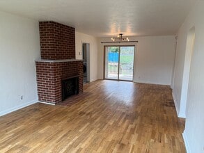 3480 Donald St in Eugene, OR - Building Photo - Building Photo