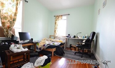 9 Harvard Terrace in Boston, MA - Building Photo - Building Photo