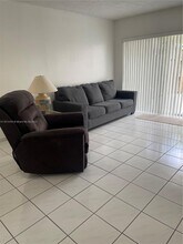 1131 NW 124th Ct in Miami, FL - Building Photo - Building Photo