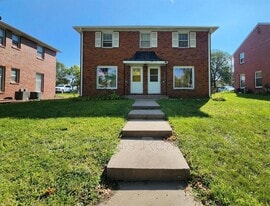 312 S 47th St in Lincoln, NE - Building Photo