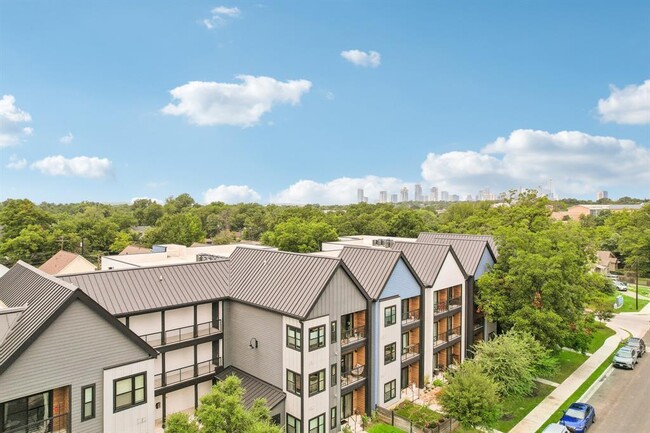 3101 Govalle Ave in Austin, TX - Building Photo - Building Photo