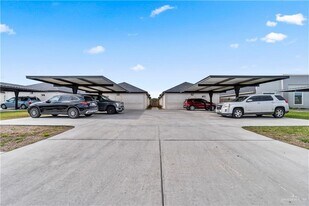 20 Maryland St in Alton, TX - Building Photo