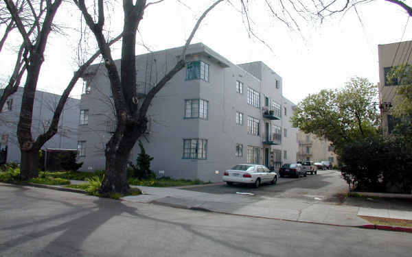 2336-2338 Blake St in Berkeley, CA - Building Photo - Building Photo