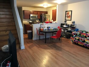4306 Wallace St in Philadelphia, PA - Building Photo - Building Photo