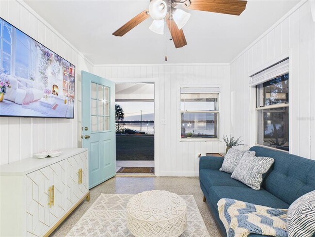 222 7th St NW in Winter Haven, FL - Building Photo - Building Photo