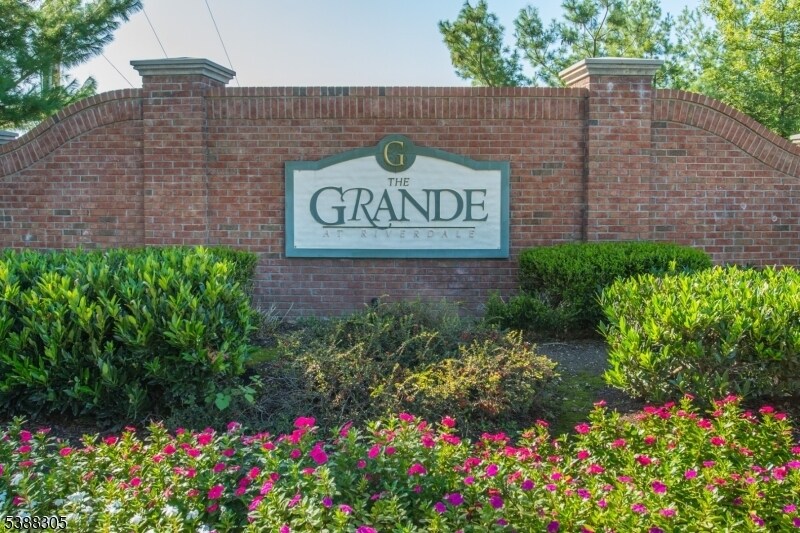 5314 Sanctuary Boulevard in Riverdale, NJ - Building Photo