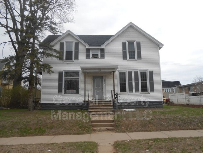 516 Hudson St in Eau Claire, WI - Building Photo - Building Photo