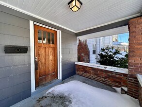 823 Neland Ave SE in Grand Rapids, MI - Building Photo - Building Photo