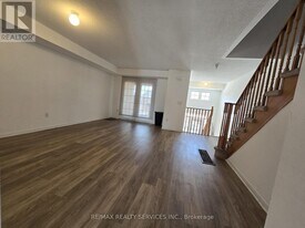 43 Seachart Pl in Brampton, ON - Building Photo
