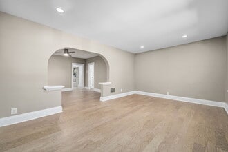 5206 Nagel Ave, Unit 1F in St. Louis, MO - Building Photo - Building Photo