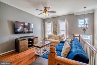 22464 Snow Powder Terrace in Ashburn, VA - Building Photo - Building Photo