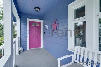 211 K St SE in Auburn, WA - Building Photo - Building Photo