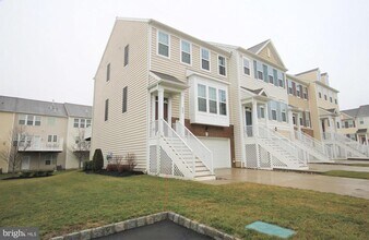 609 Ellison Dr in North Wales, PA - Building Photo - Building Photo