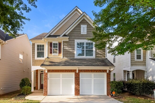 property at 906 Gardenia Curve