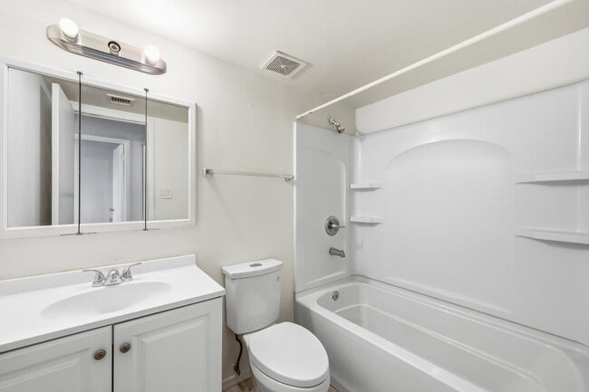 6705 W Devonshire Ave in Phoenix, AZ - Building Photo - Building Photo