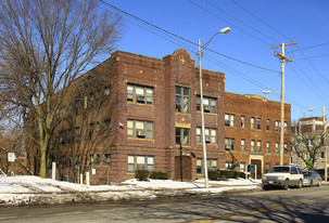 Magnolia on Detroit Apartments