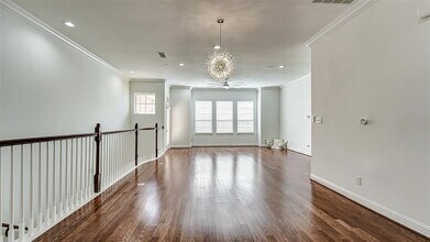 38 Versante Ct in Houston, TX - Building Photo - Building Photo