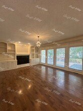 9128 W 132nd Terrace in Overland Park, KS - Building Photo - Building Photo