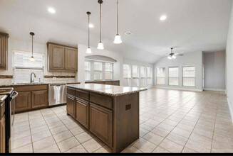 4228 Sweet Clover Ln in Crowley, TX - Building Photo - Building Photo