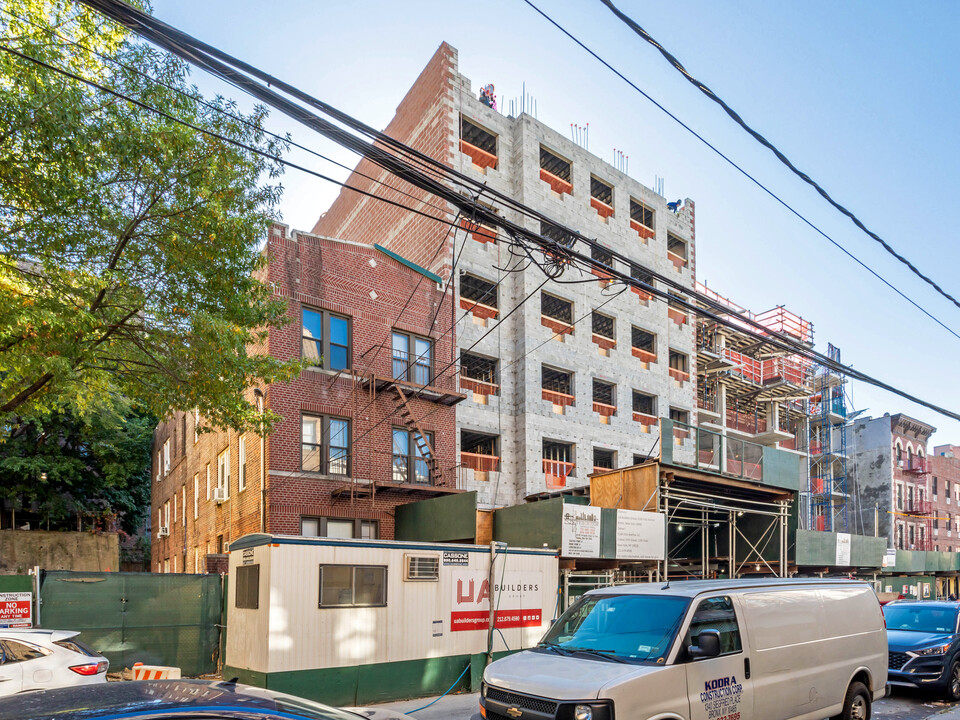 3168 Villa Ave in Bronx, NY - Building Photo