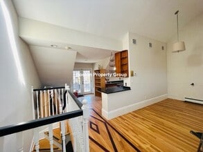 32 E Springfield St, Unit 3 in Boston, MA - Foto de edificio - Building Photo