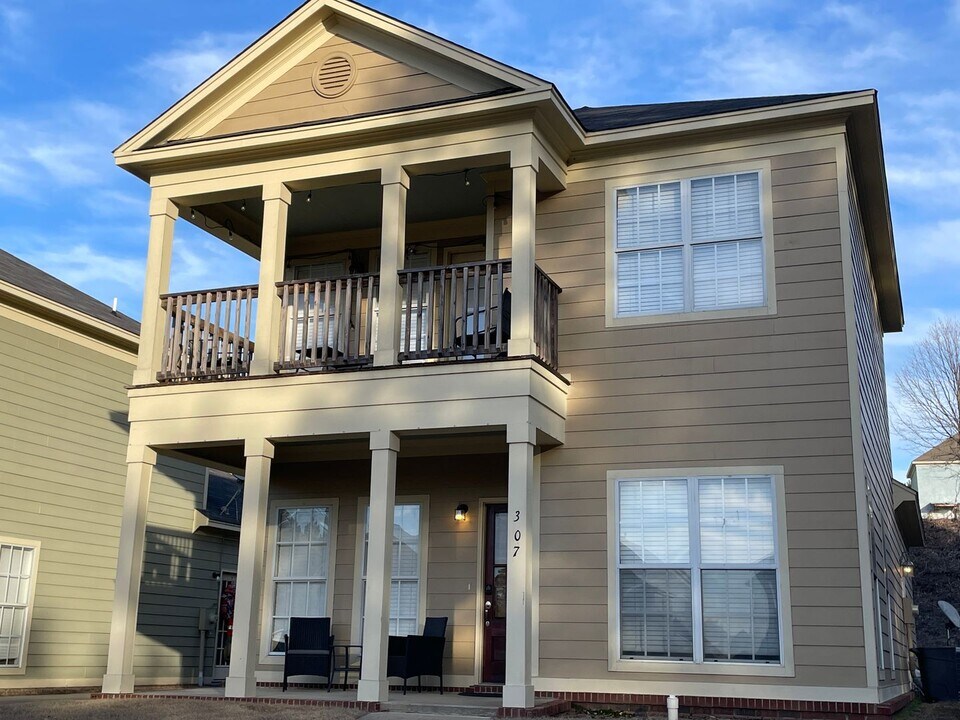 307 Shumard Cove in Oxford, MS - Building Photo