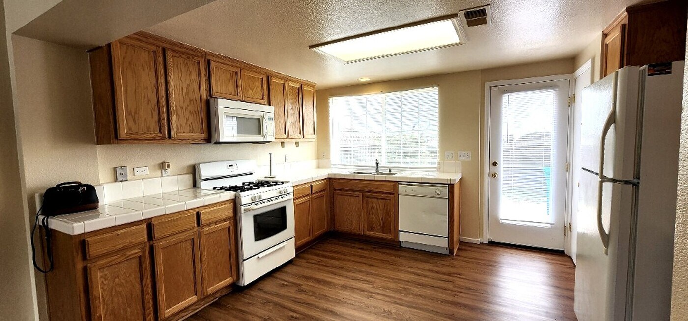 809 Daniels Ave in Vallejo, CA - Building Photo
