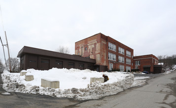 20 School St in Whitehall, NY - Building Photo - Building Photo