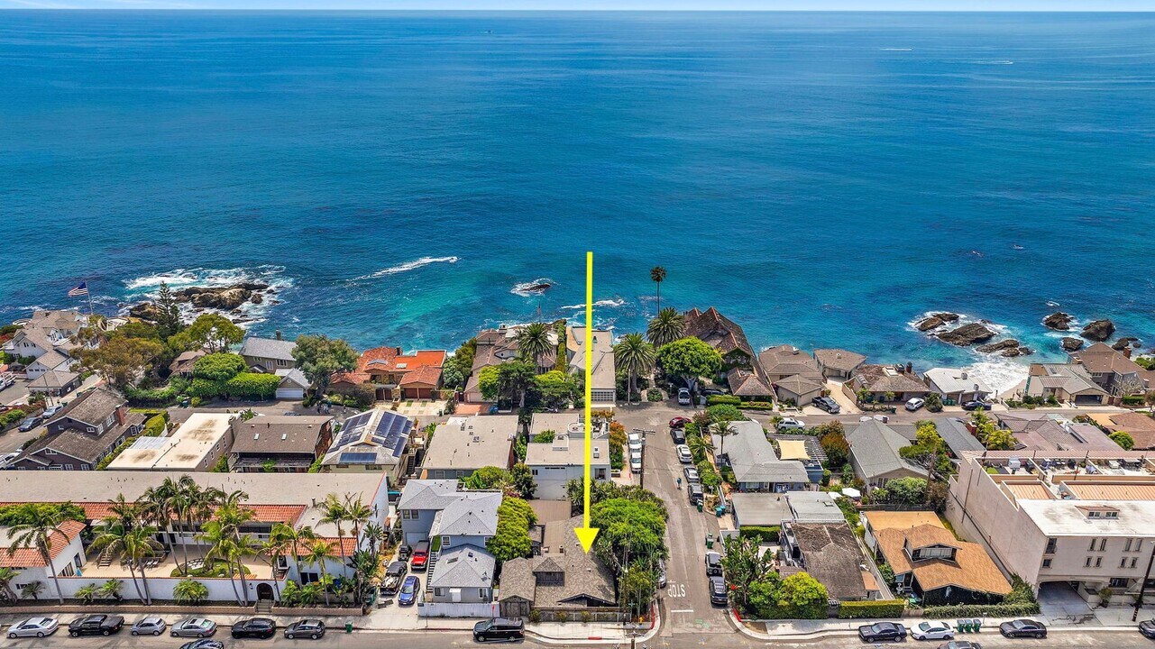 191 Ruby St in Laguna Beach, CA - Building Photo