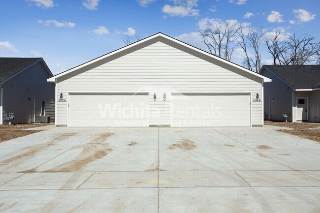 5032-5032 S Sycamore St in Wichita, KS - Building Photo - Building Photo
