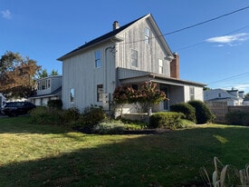 3 George St in Westport, CT - Building Photo