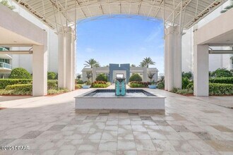 231 Riverside Dr in Holly Hill, FL - Building Photo - Building Photo