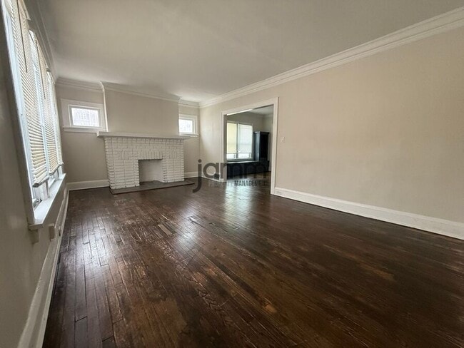 3241 Kildare Rd in Cleveland Heights, OH - Foto de edificio - Building Photo