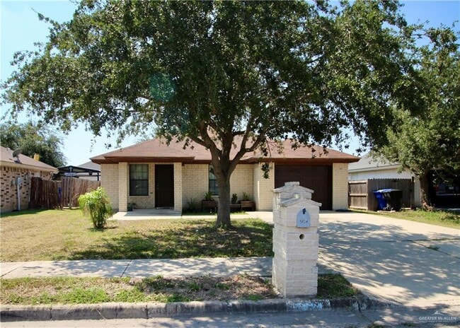 property at 5834 S 28th Ln