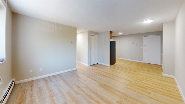 12 Woodland St in Everett, MA - Building Photo - Building Photo