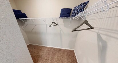 422 Pleasanton Way in San Antonio, TX - Building Photo - Building Photo