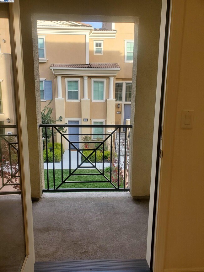 1888 Trento Loop in Milpitas, CA - Building Photo - Building Photo