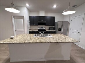 8273 SW 60th Rd in Gainesville, FL - Building Photo - Building Photo