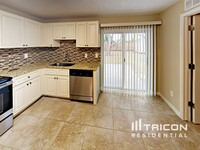 7812 Tiburon Dr in Largo, FL - Building Photo - Building Photo