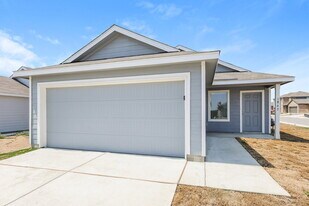 1867 Musk Rose in Converse, TX - Building Photo