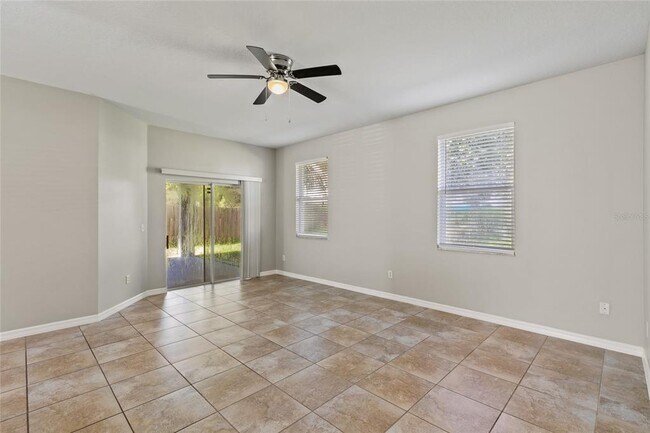 2709 Savannah Dr in Leesburg, FL - Building Photo - Building Photo