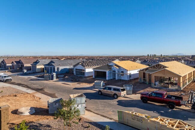 EVR Bella Vista in San Tan Valley, AZ - Building Photo - Building Photo