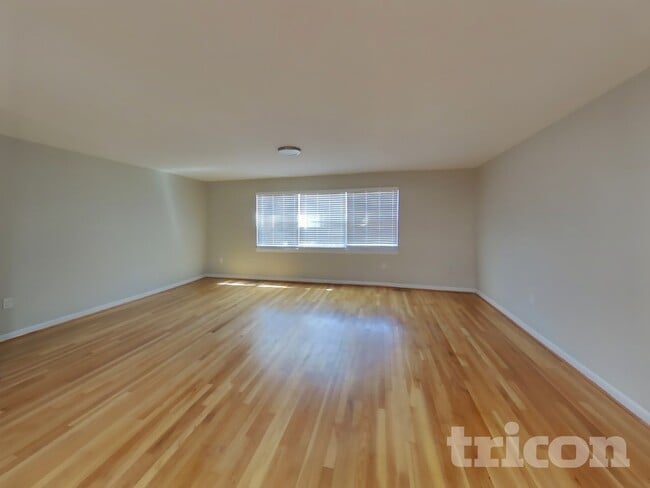 26 Pickersgill Square in Owings Mills, MD - Building Photo - Building Photo