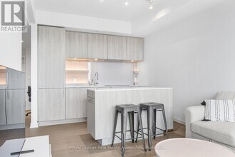 28 Ann St in Mississauga, ON - Building Photo - Building Photo