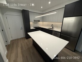 7728-119a 119A St in Delta, BC - Building Photo