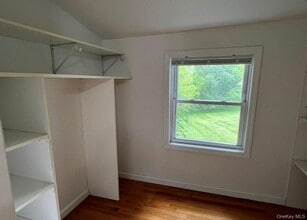 63 Hudson St in Chester, NY - Building Photo - Building Photo